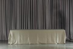 Toalha-buffet-fendi-pois-Copy